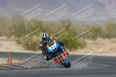 media/Feb-05-2023-SoCal Trackdays (Sun) [[b2340e6653]]/Turn 5 (120pm)/